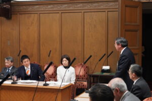 【国会 ３/２２①】　新型コロナウイルスワクチンの健康被害。国民の声をしっかり聞いて、一から見直しを！