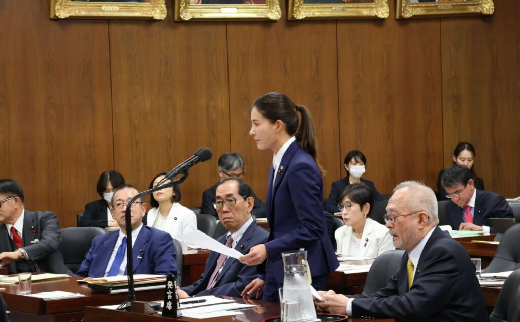 吉川りな【国会 １２/１２】　外国人犯罪増加へ裁判官・検察官の待遇改善と人員確保を