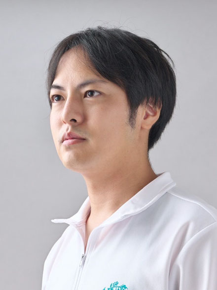 新里 和也