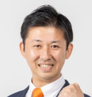しげい　くにあき