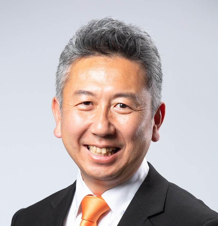 豊　てつや