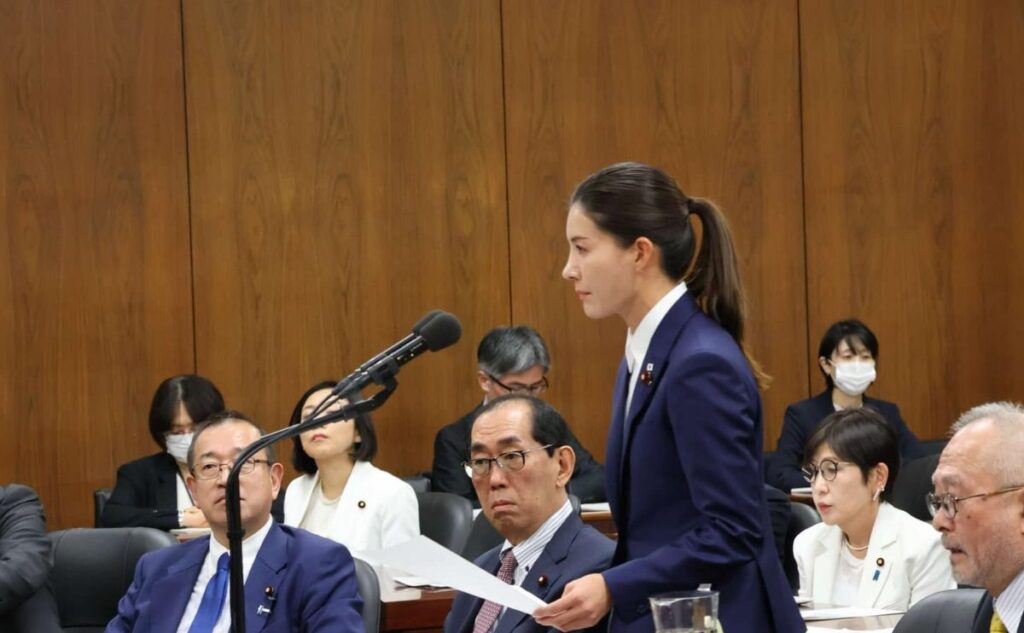 吉川りな【国会 １２/１２】　外国人犯罪増加へ裁判官・検察官の待遇改善と人員確保を